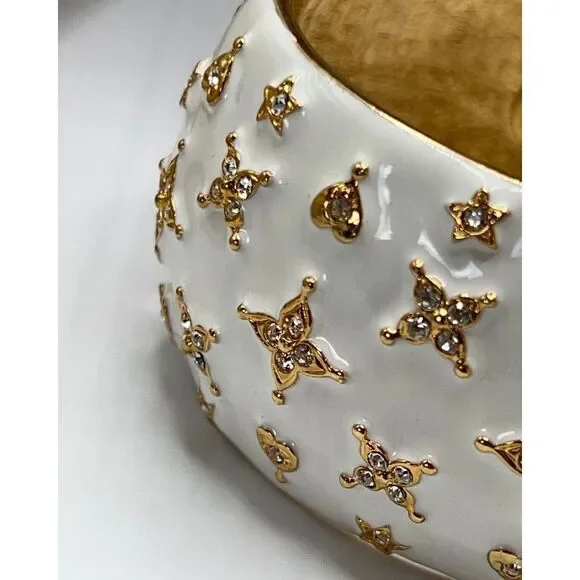 White Enamel Gold & Crystal Bracelet Kenneth Jay Lane Hearts & Stars - Picture 11 of 15